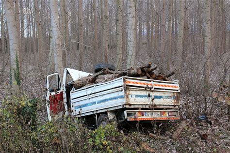 S­a­m­s­u­n­­d­a­ ­k­a­m­y­o­n­e­t­ ­a­ğ­a­c­a­ ­ç­a­r­p­t­ı­:­ ­1­ ­ö­l­ü­,­ ­2­ ­y­a­r­a­l­ı­